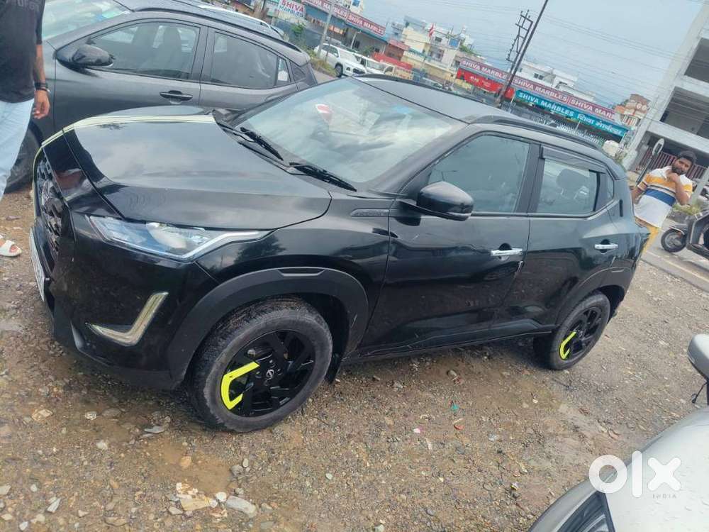 Nissan Magnite 1.0 Xv, 2023, Petrol