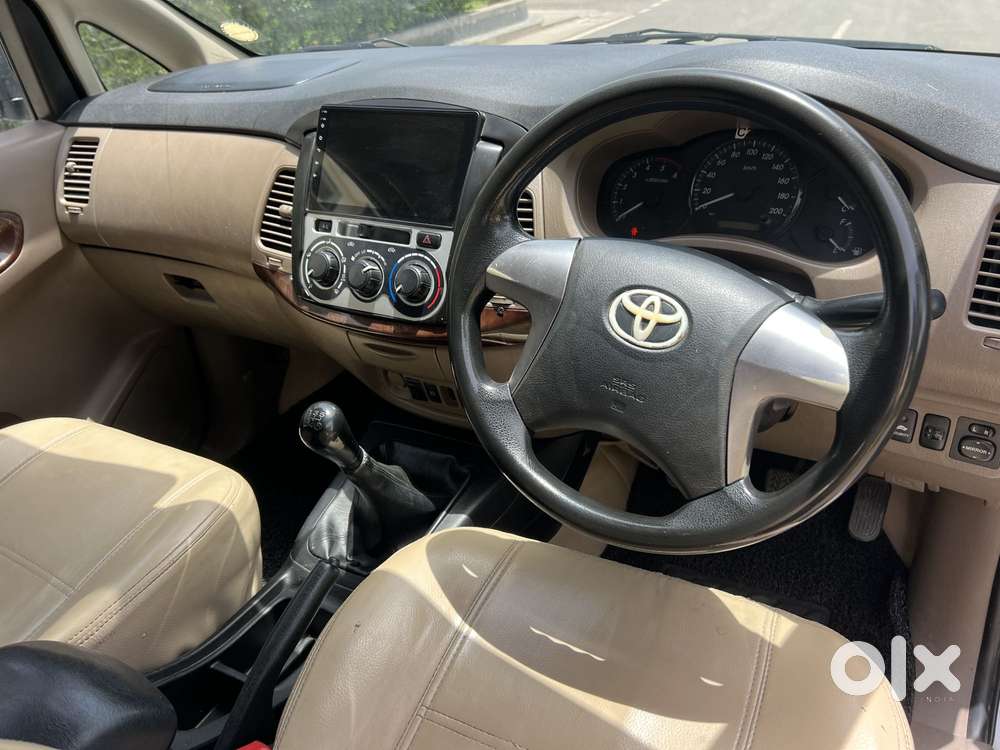 Toyota Innova 2.5 G (diesel) 7 Seater, 2016, Diesel