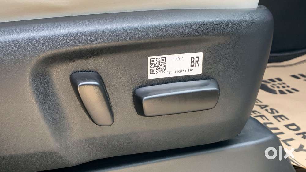 Maruti Suzuki Invicto Alpha Plus 7str, 2024