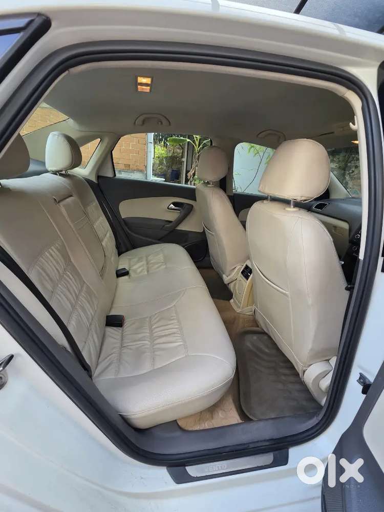 Volkswagen Vento Petrol 2011