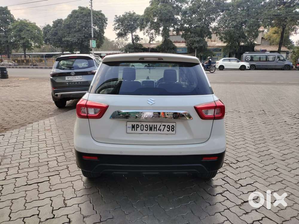 Maruti Suzuki Brezza 1.5 Lxi Smart Hybrid, 2021, Diesel