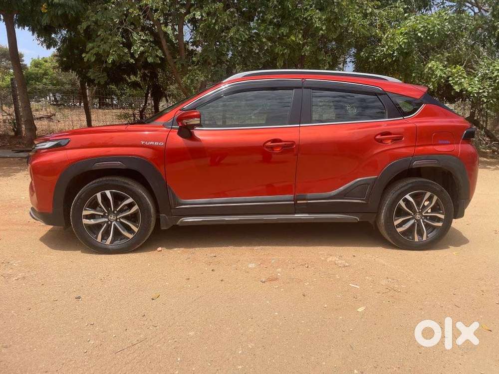 Toyota Urban Cruiser Taisor V 1.0 Petrol At, 2024, Petrol