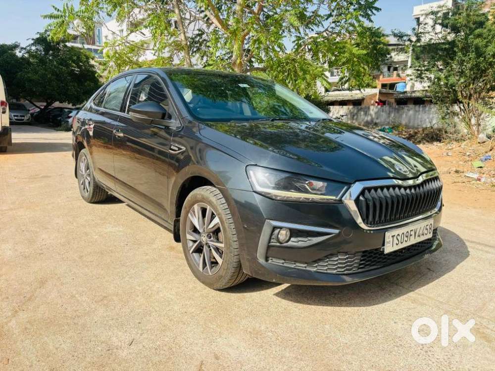 Skoda Slavia Style 1.0l Tsi At, 2022, Petrol