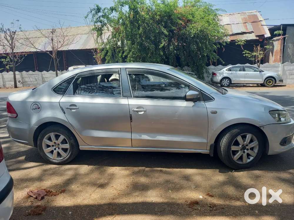 Vw Vento 1.6 Highline Patrol+cng  All Paper Clear
