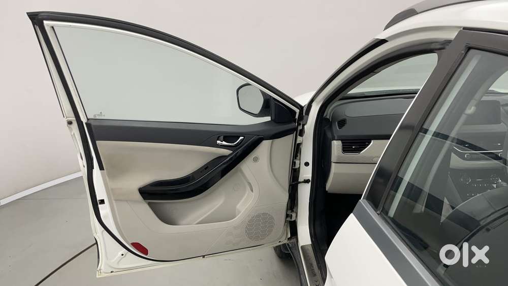 Tata Nexon 1.2 Revotron Xz Plus, 2020, Petrol