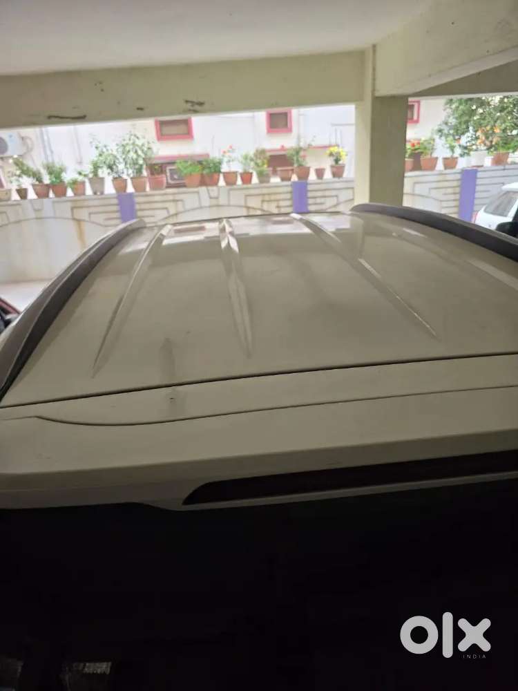 Mahindra Xuv 500 Showroom Condition