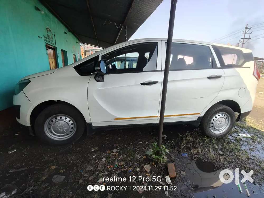 Mahindra Marazzo 2020 Diesel Well Maintained