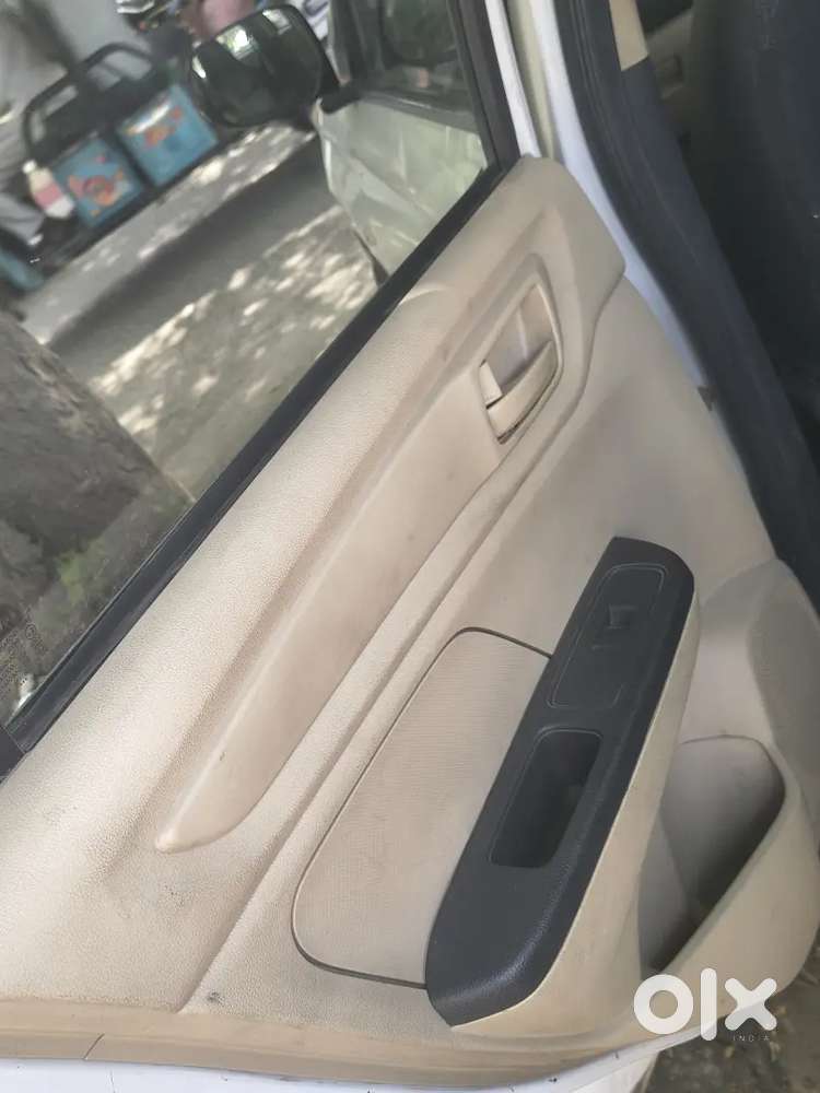 Cng With Petrol. 2nd Owner. Brand New , Full Insurance,