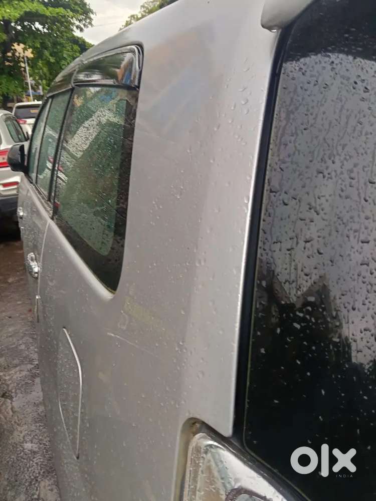 Toyota Innova 2012 Diesel 7 Str