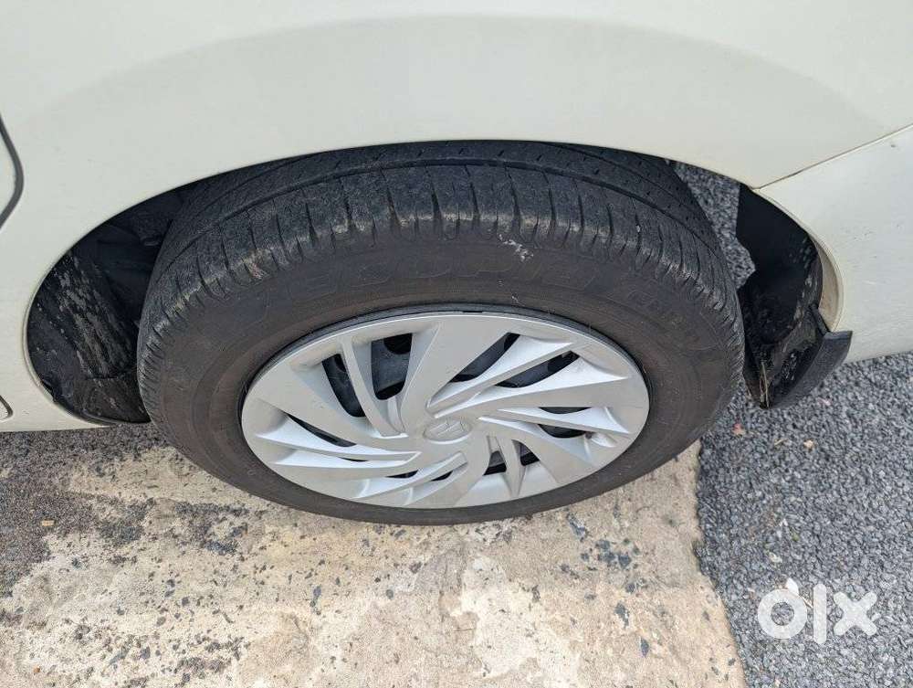 Maruti Suzuki Ertiga Vxi Shvs, 2024, Petrol