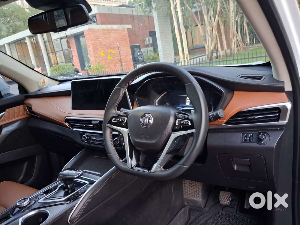 Mg Gloster Savvy 6 Seater, 2024, Diesel