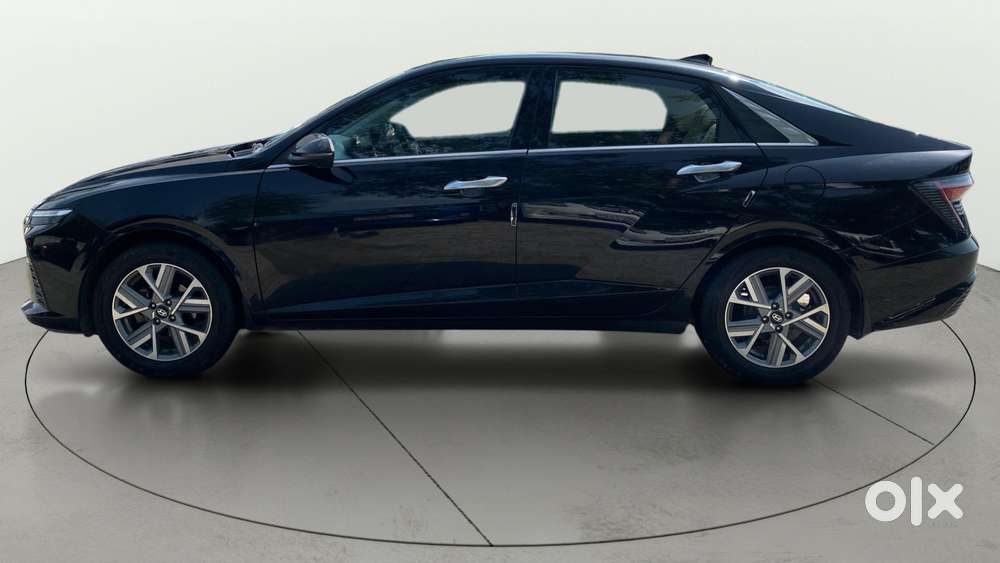 Hyundai Verna 1.5 Sx (o) Ivt, 2023, Petrol