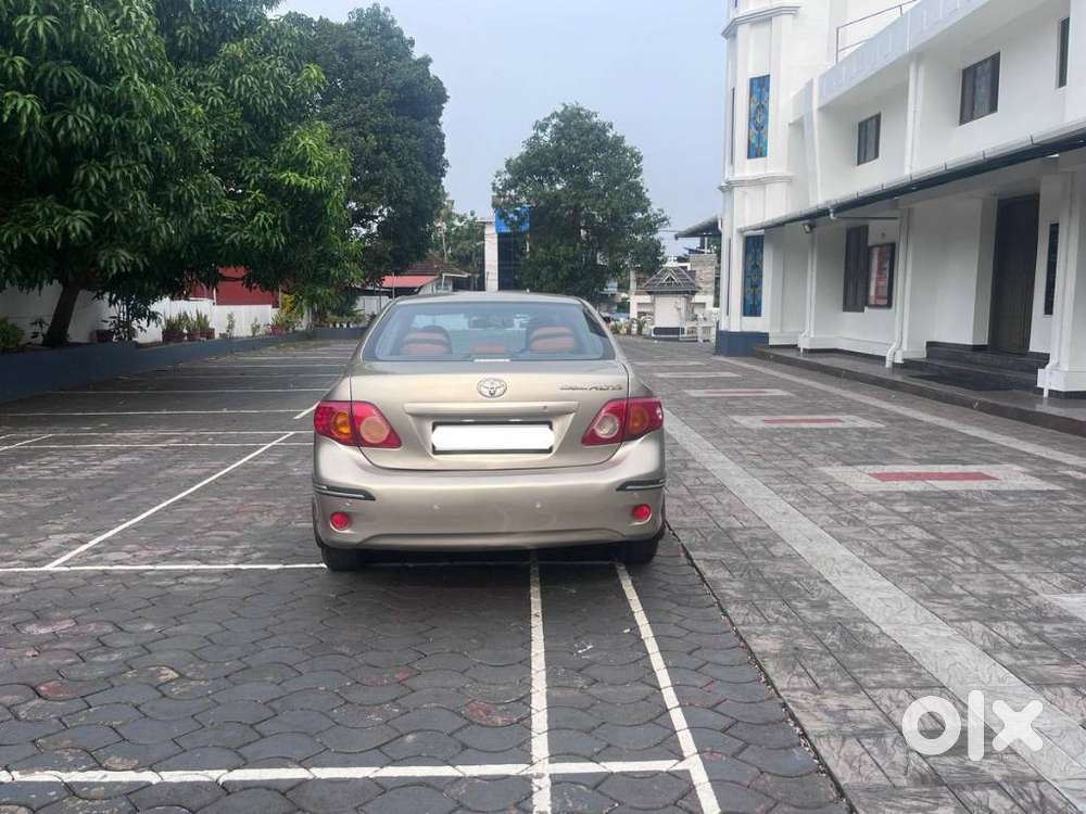 Toyota Corolla Altis 1.8 J, 2009, Petrol
