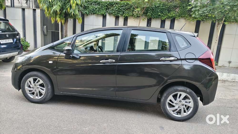 Honda Jazz V Automatic, 2019, Petrol