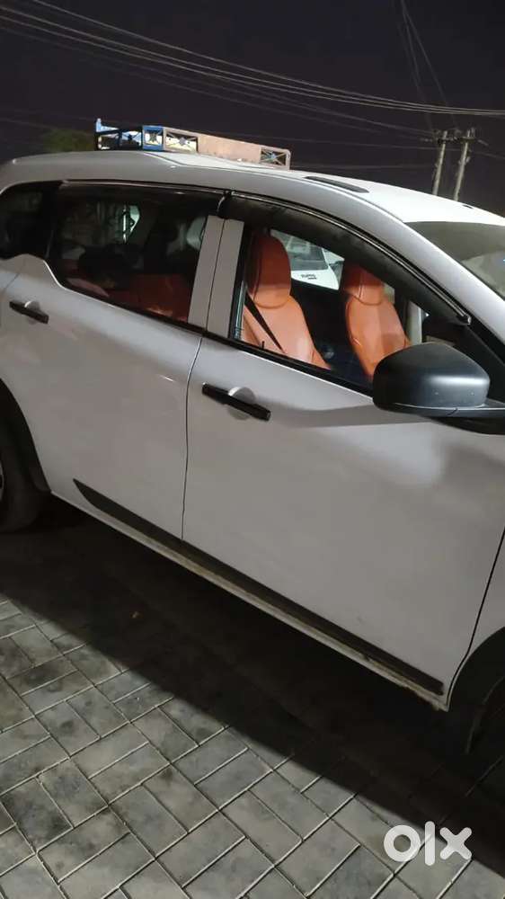 Renault Triber 2023 Petrol Well Maintained
