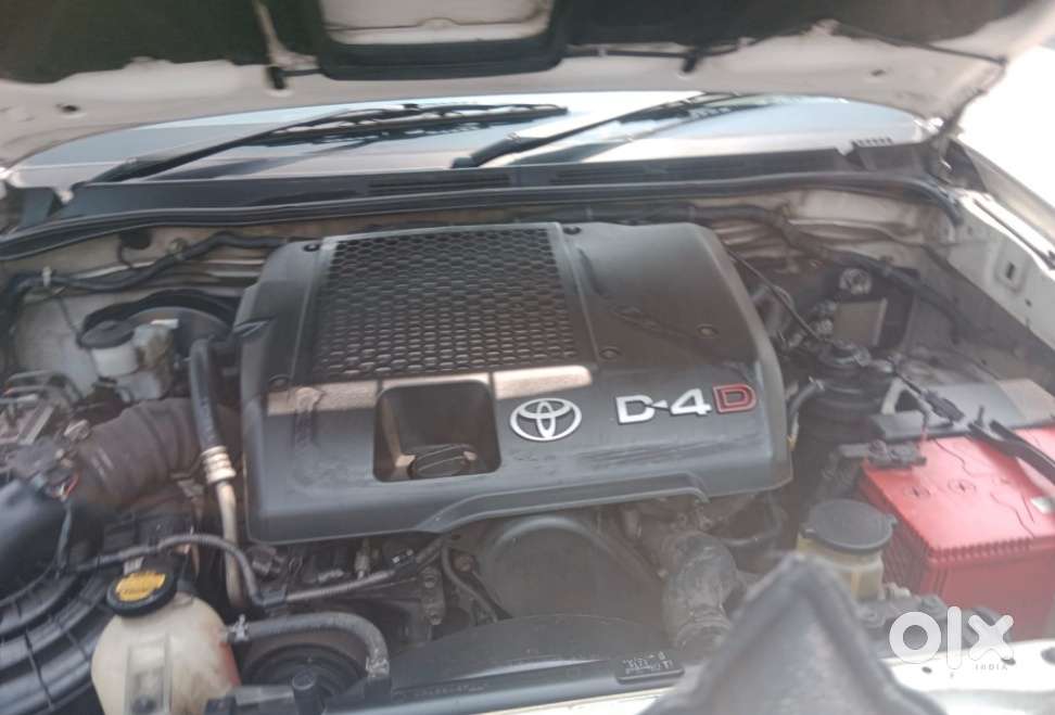 Toyota Fortuner 4x2 Manual, 2015, Diesel