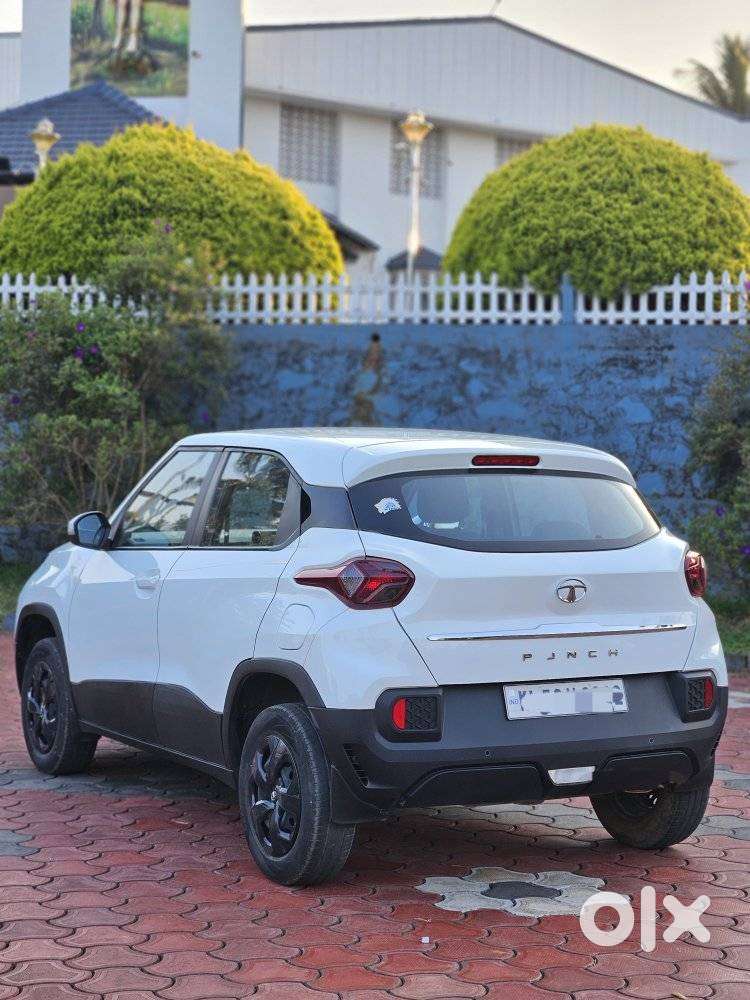 Tata Punch Adventure, 2022, Petrol