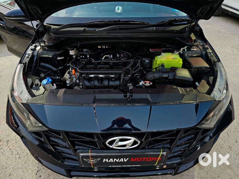 Hyundai I20 Sportz 1.2 Mt, 2023, Petrol