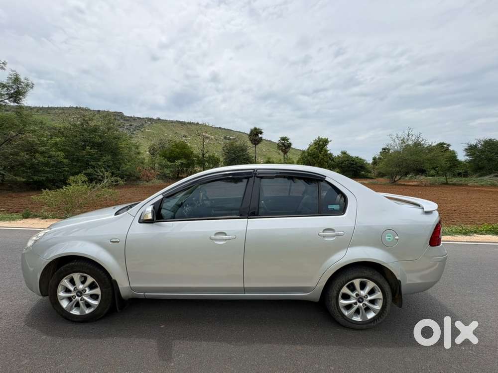 Urgent Sale Ford Fiesta Classic Titanium Tdci 2013 Diesel Top Model