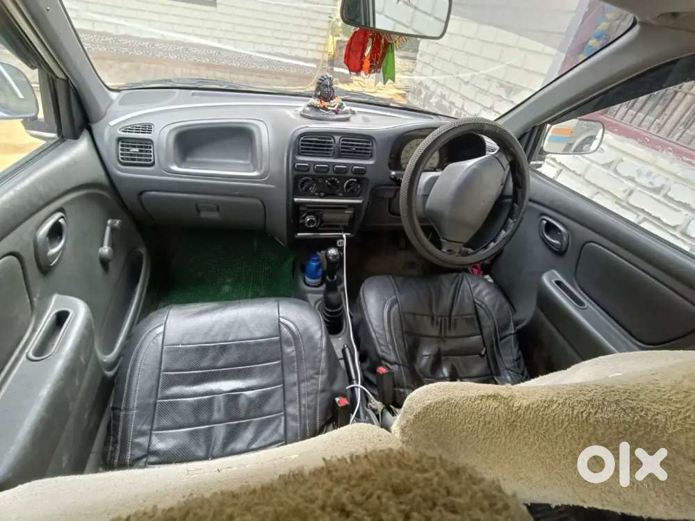 Mahindra Bolero 
 2014 Km 79800.
Up32 Hai Alto Bhi Hai 90000