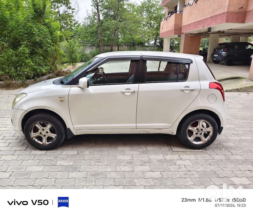 Maruti Suzuki Swift 2010 Diesel Manual