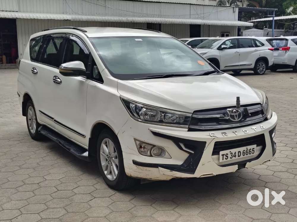 Toyota Innova Crysta 2.4 G Mt 7 Str, 2019, Diesel
