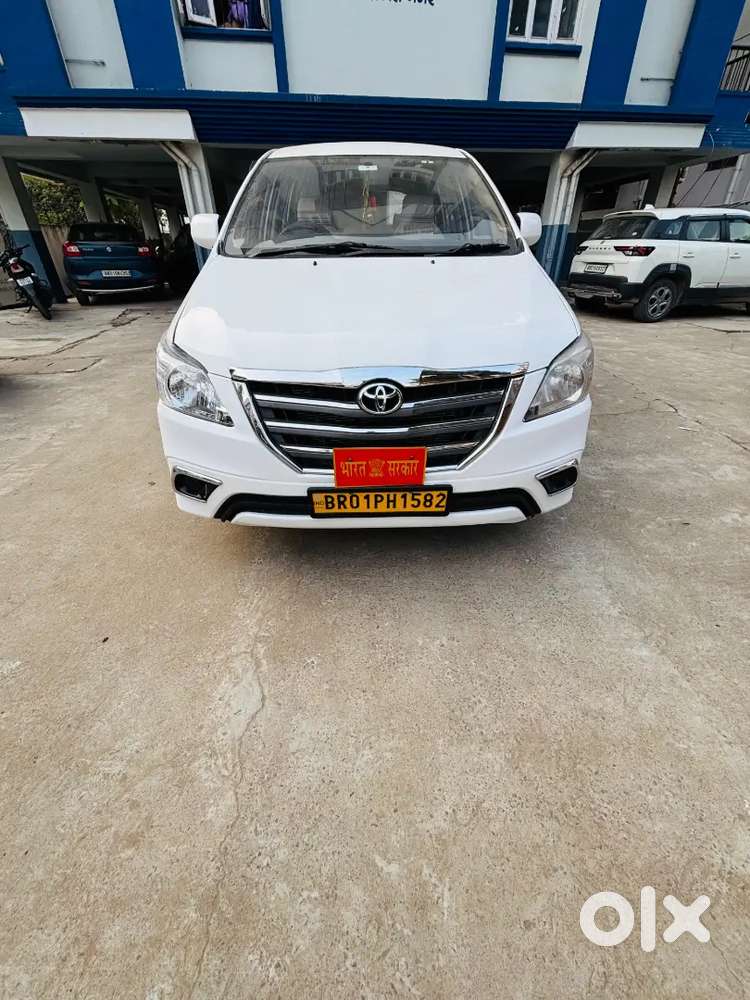 Toyota Innova 2016 Diesel Well Maintained