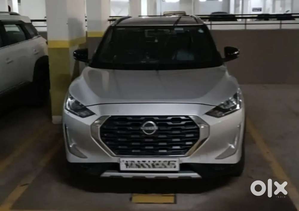 Nissan Magnite 2020 Silver Petrol Well Maintained. Bought In 2021 Jan