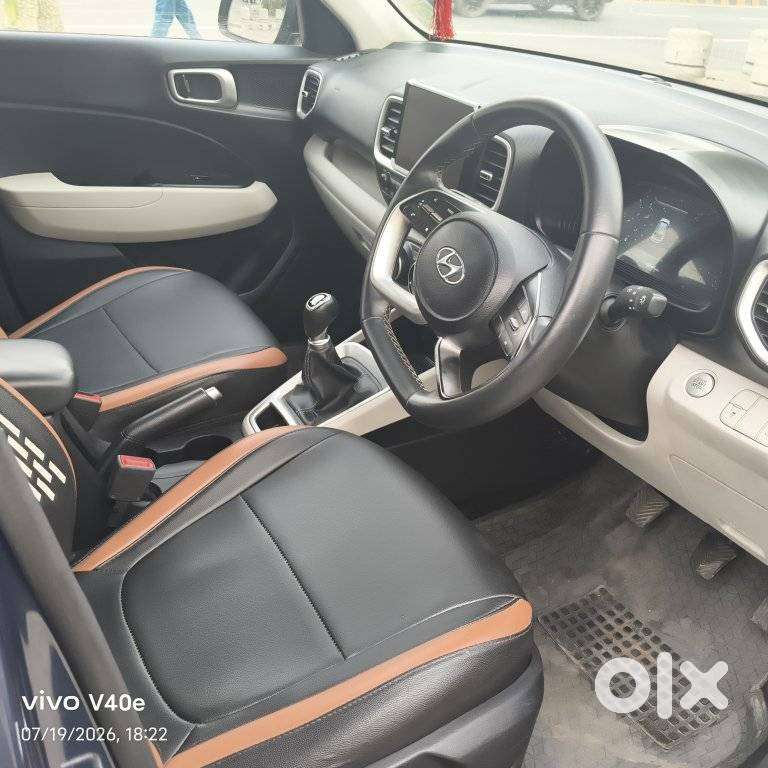 Hyundai Venue Sx Mt, 2022, Petrol