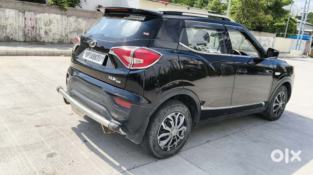 Mahindra Xuv300 W4, 2022, Petrol