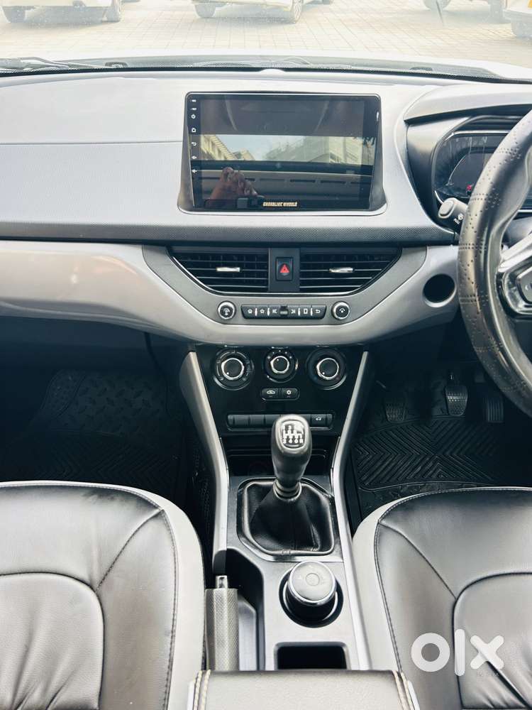 Tata Nexon 1.2 Revotron Xm (s), 2022, Petrol