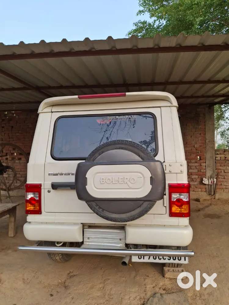 Mahindra Bolero Neo Plus 2013 Diesel 125000 Km Driven
