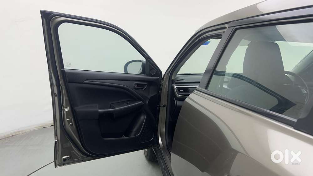 Maruti Suzuki Brezza Vxi At, 2024, Petrol