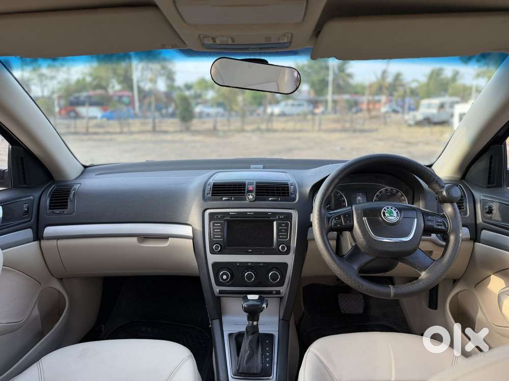 Skoda Laura Ambition 2.0 Tdi Cr At, 2013, Diesel