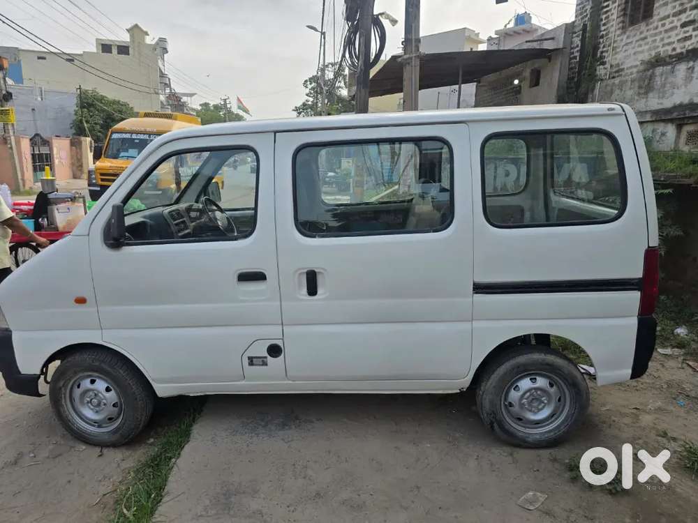 Maruti Suzuki Eeco 5str Ac 2017