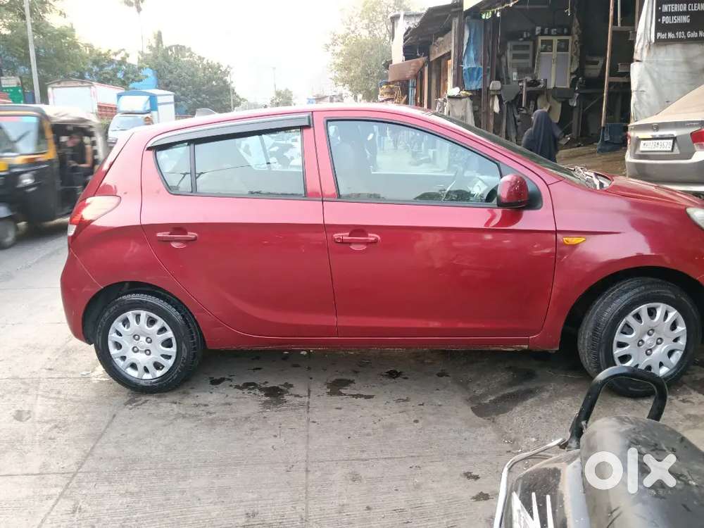 Urgent Sell, Gari Full Condition Me H,2031 Tak Passing Kiya Hua H.