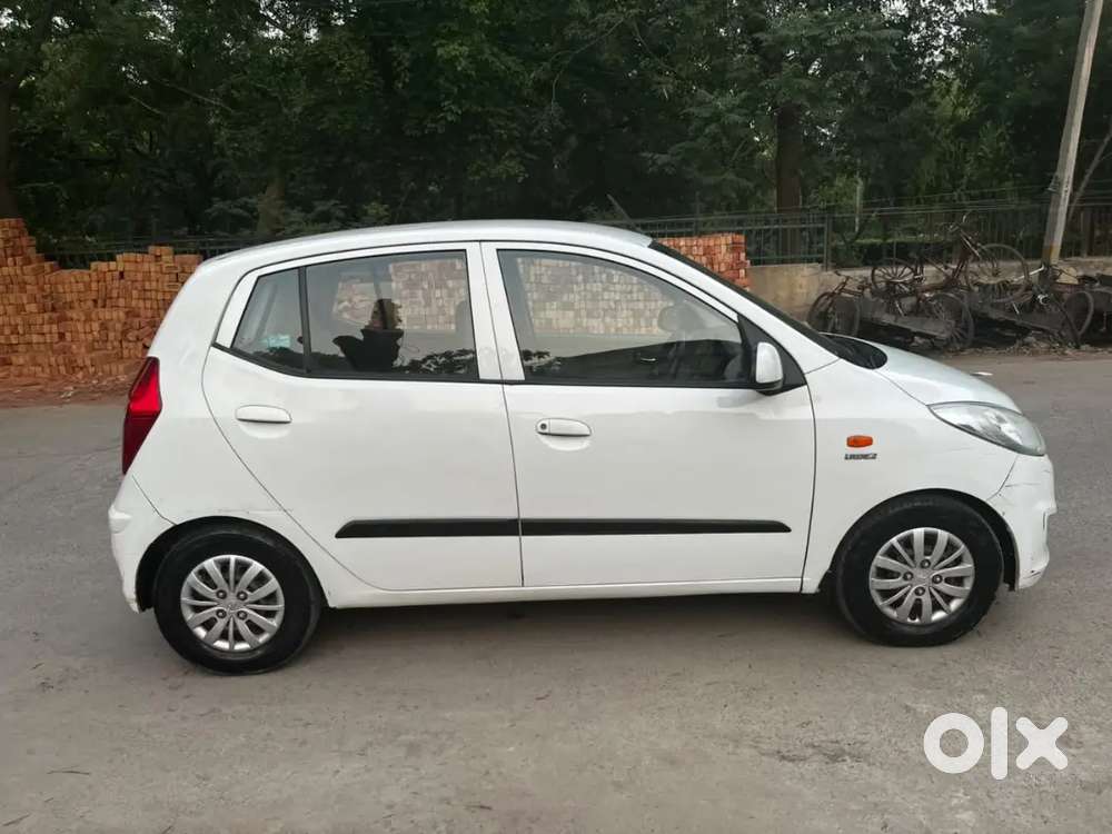 Hyundai I10 2014 Cng Not On Paper Good Condition