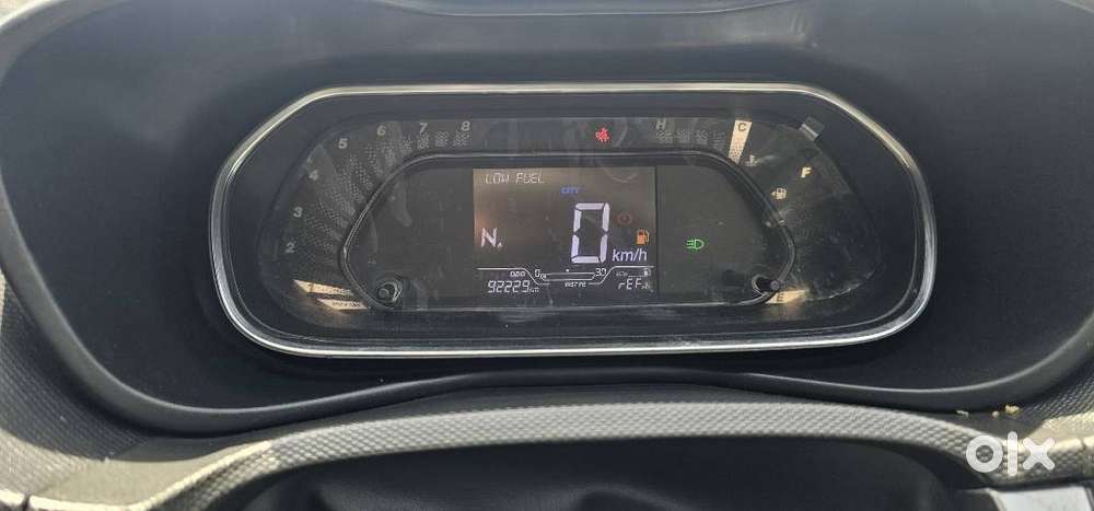 Tata Nexon 1.5 Revotorq Xma Amt (s), 2022, Diesel
