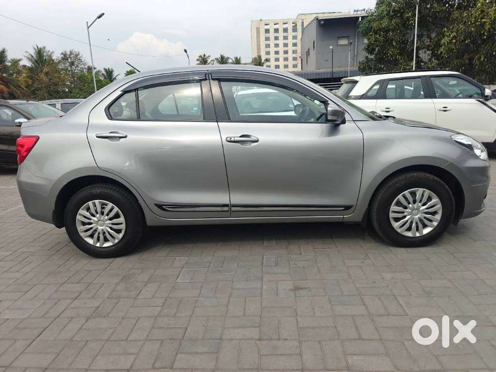 Maruti Suzuki Dzire 1.2 Vxi, 2021, Petrol
