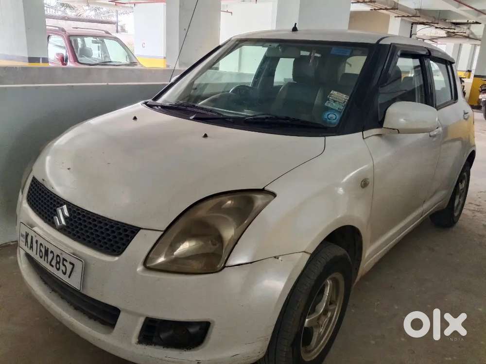 Maruti Suzuki Swift Vxi Petrol