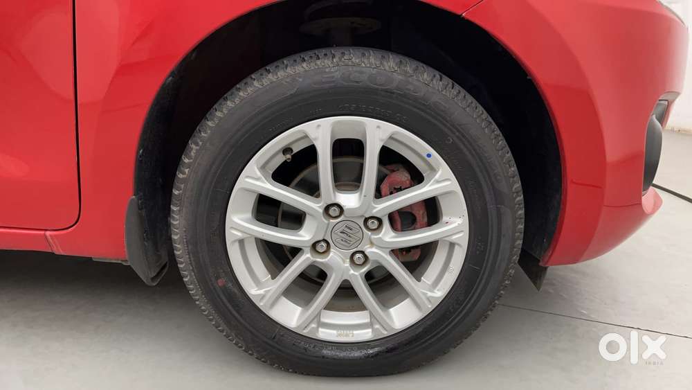 Maruti Suzuki Swift 1.3 Zxi, 2022, Petrol