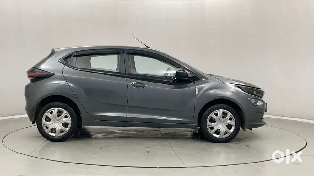 Tata Altroz 1.2 Xt, 2023, Petrol