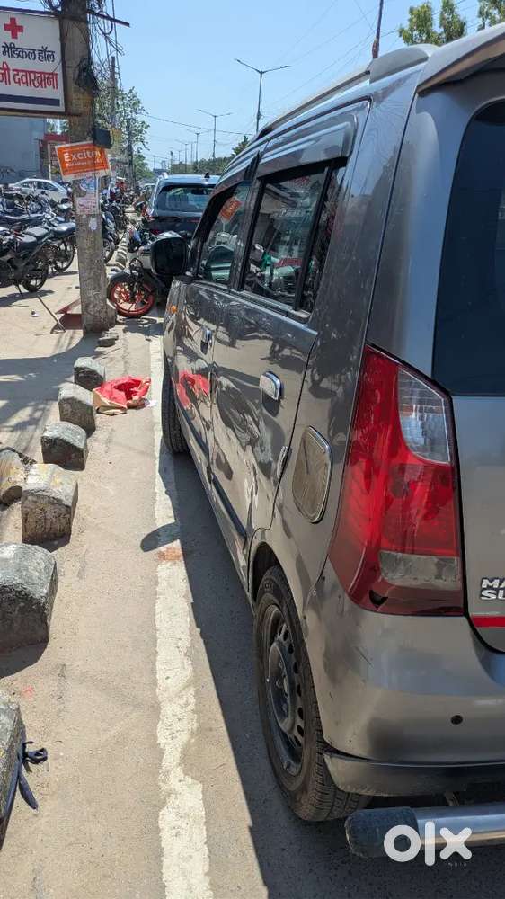 Maruti Suzuki Wagon R 2018 Petrol 126300 Km Driven Cng
