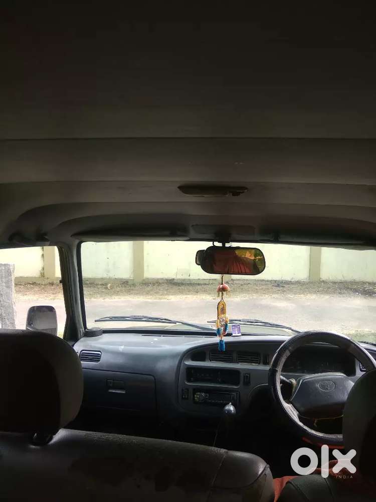 Toyota Qualis 2.4 D 2001paper Update 2031