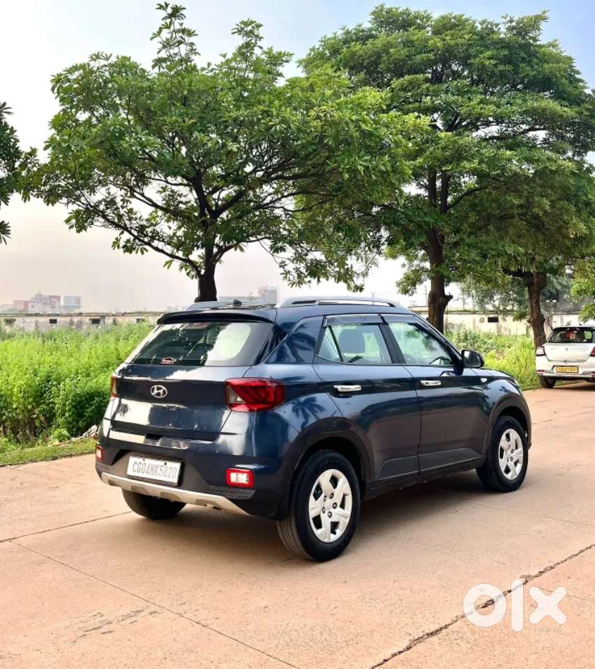 Hyundai Venue S 1.2 Petrol, 2021, Petrol