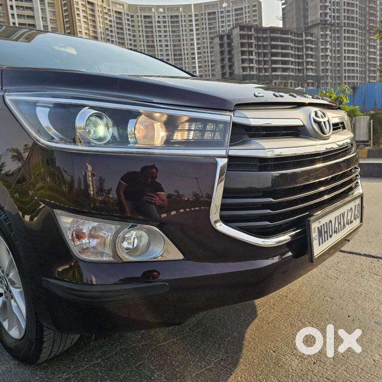 Toyota Innova Crysta 2.8z Automatic, 2017, Diesel