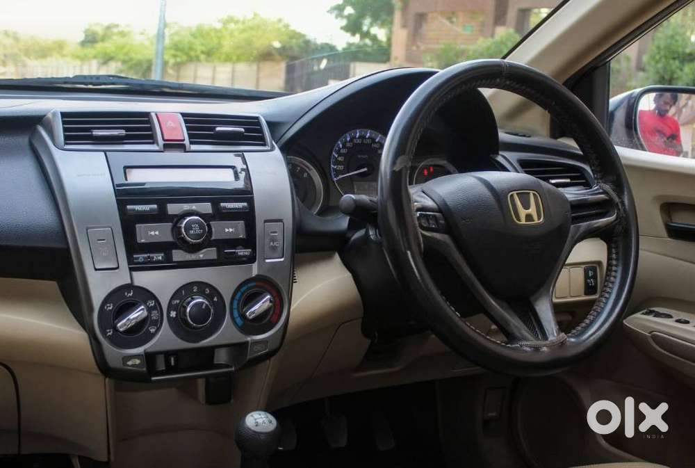 Honda City V Mt Exclusive, 2013, Petrol