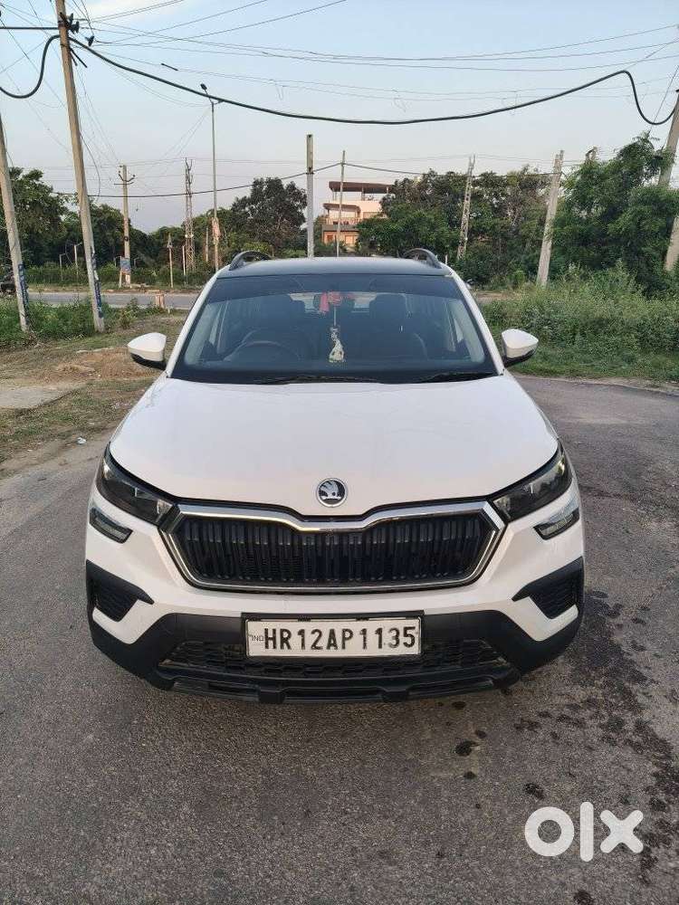 Skoda Kushaq 1.0 Tsi Active, 2021, Petrol