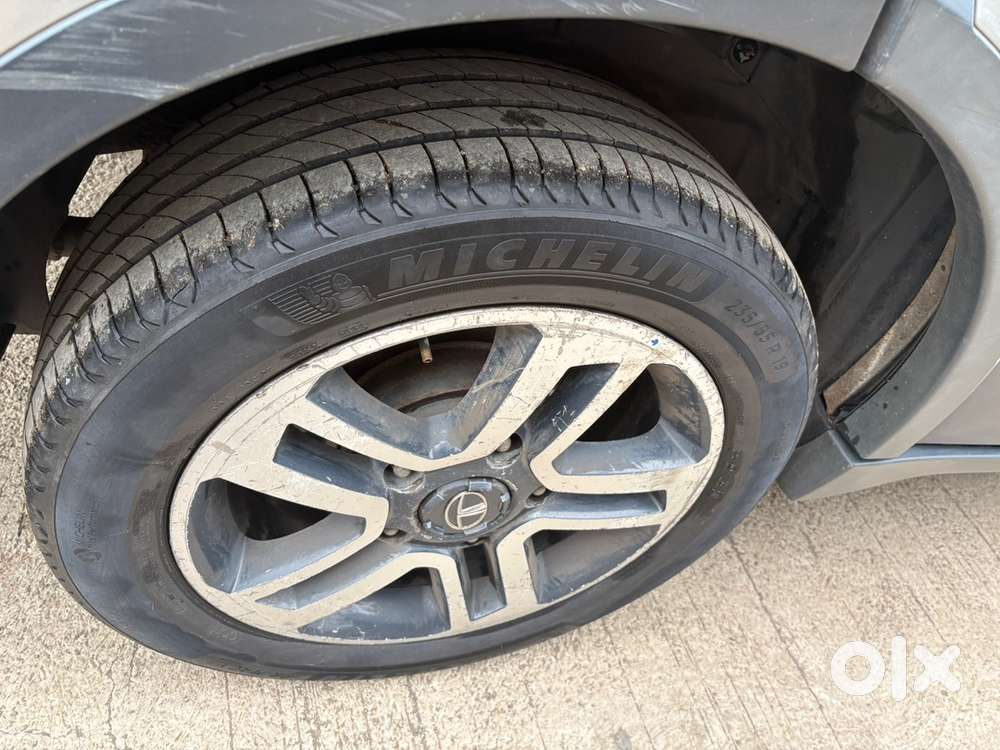 Tata Hexa Diesel Well Maintained
