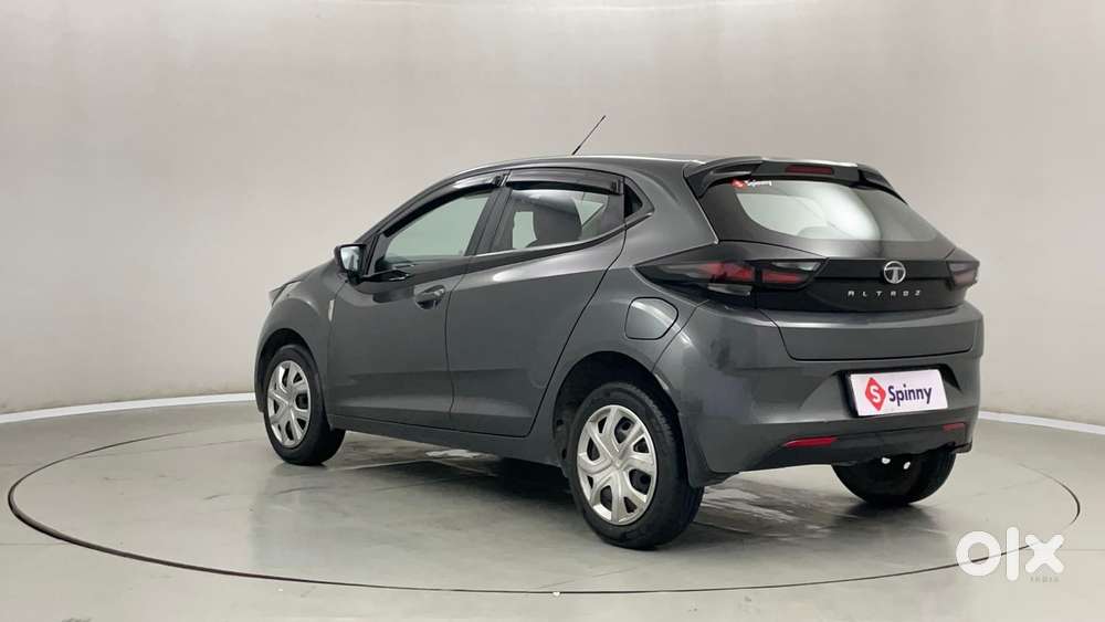 Tata Altroz 1.2 Xt, 2023, Petrol
